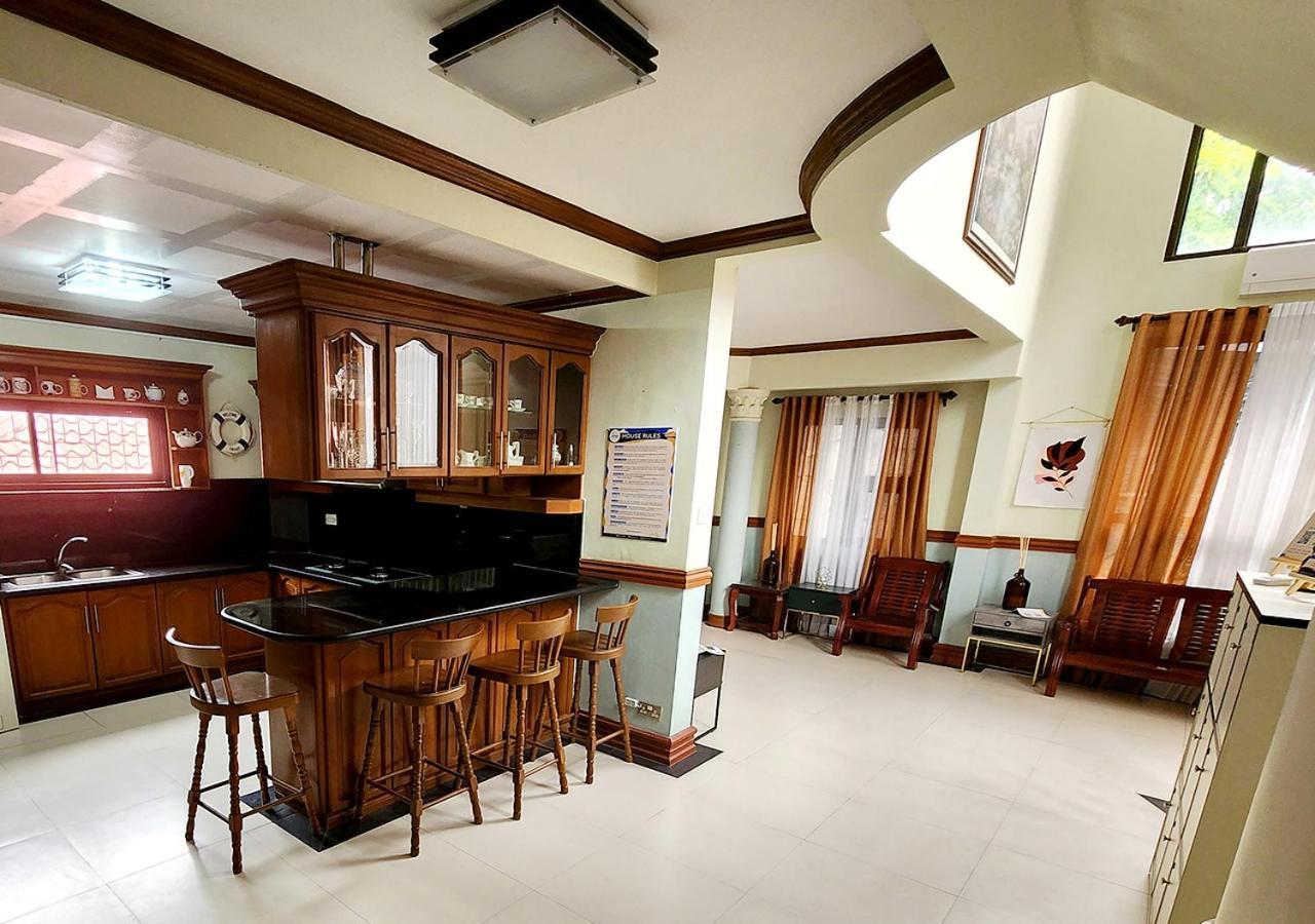 Leynes Taal Lake Resort And Hostel Tanauan  Екстер'єр фото