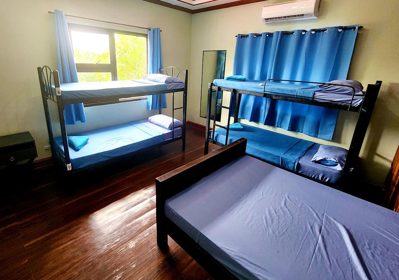 Leynes Taal Lake Resort And Hostel Tanauan  Екстер'єр фото